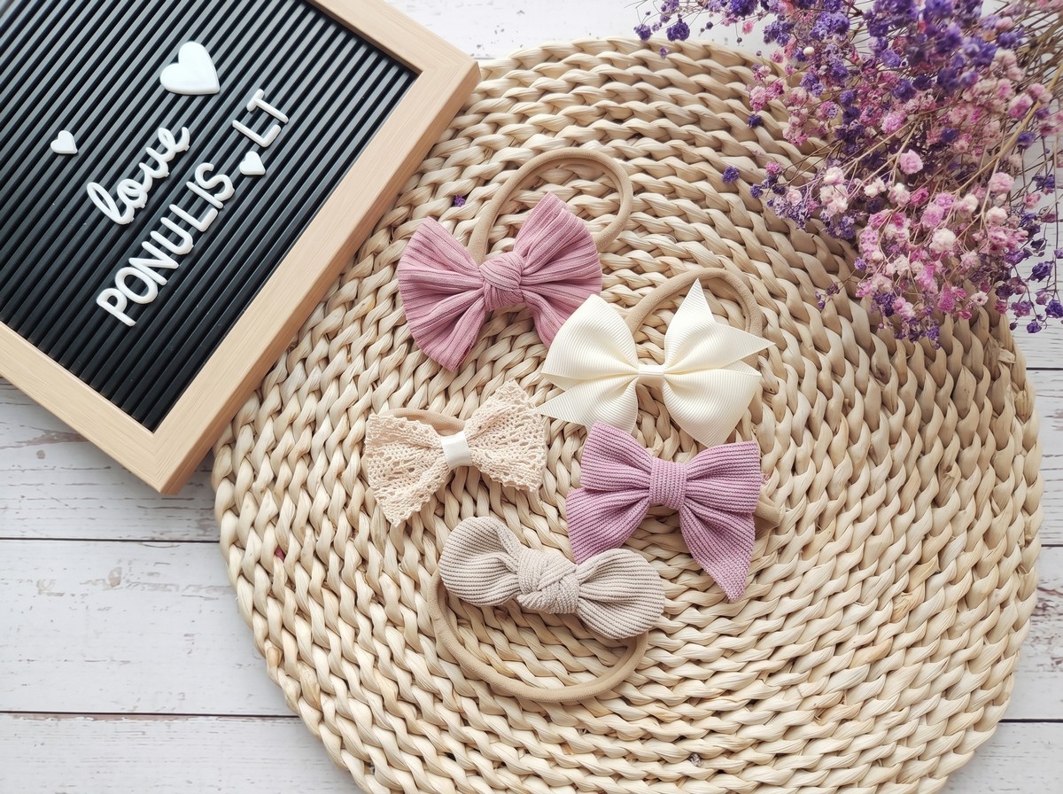 Puošnių galvajuosčių komplektas